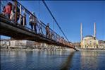 AVANOS PEDESTRIAN BRIDGE