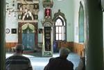 MEN AT YESILYURT MOSQUE